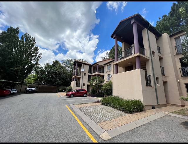 1 BEDROOM APARTMENT SOLD IN BRYANSTON
